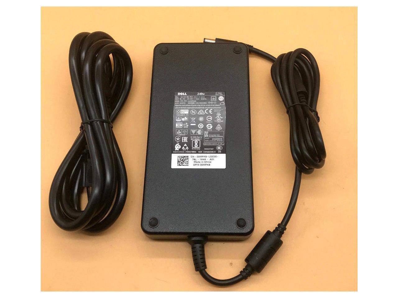 KIT DELL AC ADAPTER 240-WATT WI 6 FT POWER CORD 240 W