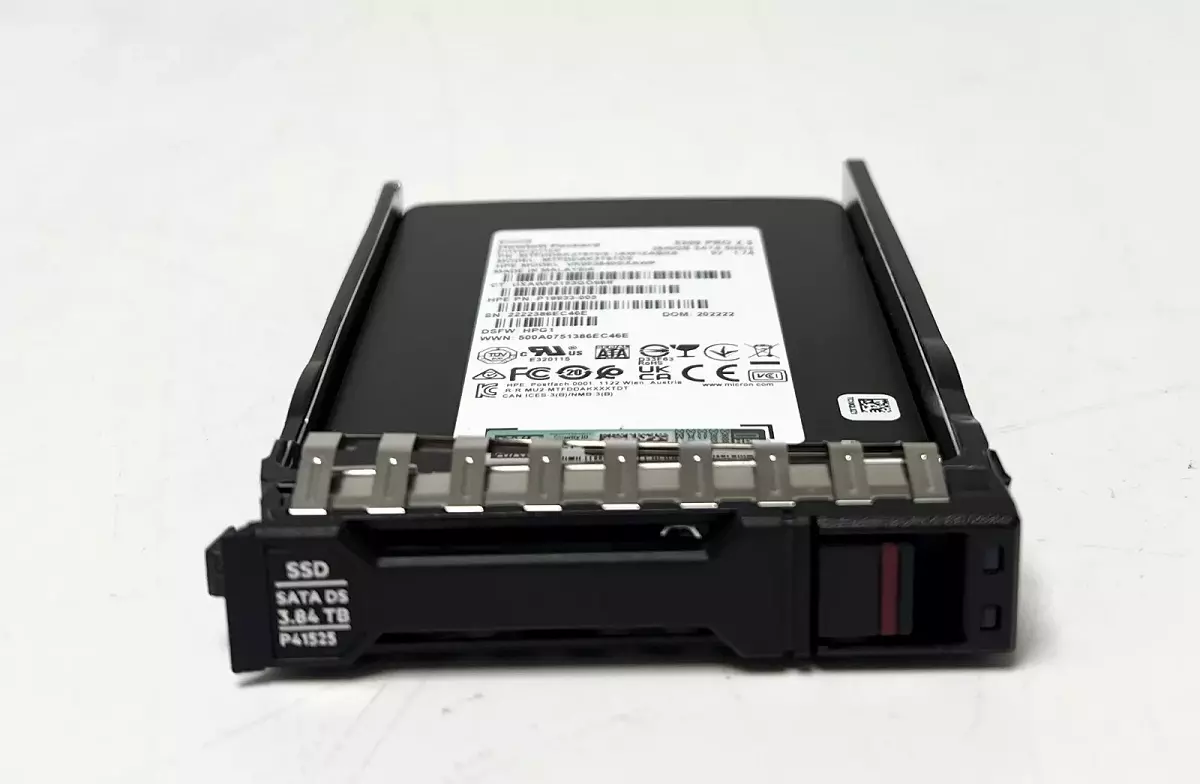 HPE 3.84TB SATA RI SFF BC MV    SSD PL-SI